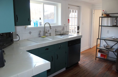 Smithsburg House | Secluded Farm Getaway In Smithsburg