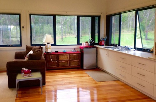 Quorrobolong Cottage | Secluded Farm stay