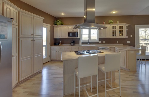 Flippin House | Secluded Flippin Home < 2 Mi to White River!