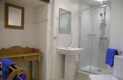 Paussac-et-Saint-Vivien Cottage | Secluded cottage with private pool in a picturesque setting