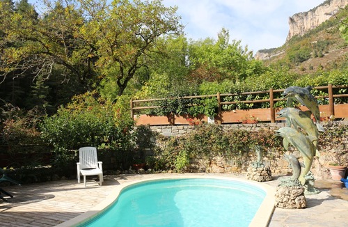 Saint-Pierre-des-Tripiers Villa | Secluded rural villa with private pool & breath taking views!