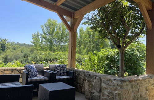 Cuzorn Cottage | Secluded Gite, private garden, large heated pool, tranquil setting