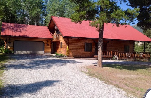 Essex Cabin | Secluded Glacier Meadow Log Home - 4 bedrooms, 2 bathrooms