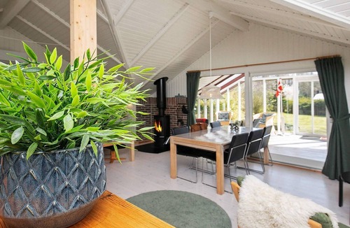 Ristinge House | Secluded Haven by Beach - By Traum Ferienwohnungen