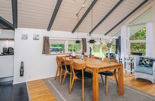Rindby Strand House | Secluded Haven in Rindby