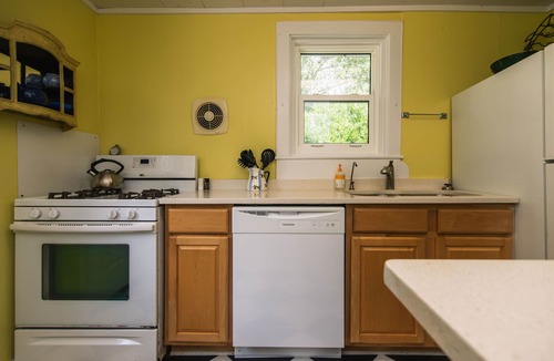 Edisto Island House | Secluded Hideaway w/Private Deep Water Dock; Sunrise Views; Kayaker's Paradise