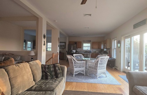 Nantucket House | Secluded Home abutting Bird Sanctuary