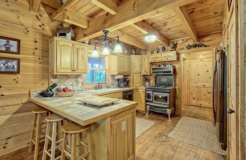 Ellijay Cabin | Secluded home on acreage with private hot tub, fireplace & wraparound deck