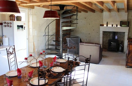 Montignac-le-Coq Cottage | Secluded house with private pool and spa, Charente