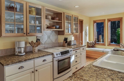 Friday Harbor House | Secluded House Near Eagle Cove! (IR)