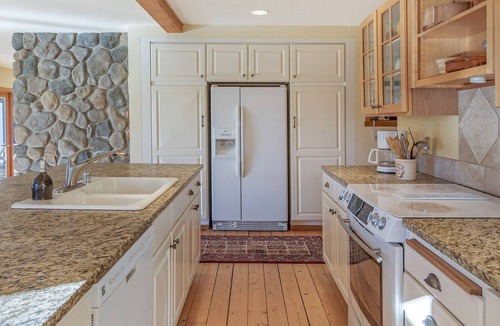 Friday Harbor House | Secluded House Near Eagle Cove! (IR)