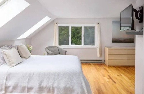 Hillsdale Ski Chalet | Secluded Hudson Valley Compound