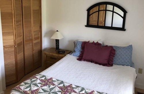 Isle La Motte House | Secluded Island Paradise