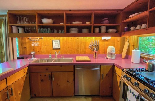 Jackson Cabin | Secluded Jackson Family Escape w/Views & Deck