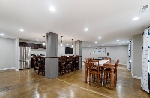 Celina House | Secluded Lake Front House with Pool -