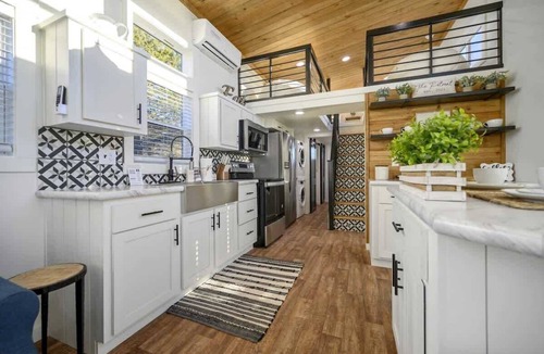 Clayton Cabin | Secluded Lake View Tiny Home with Amazing Views