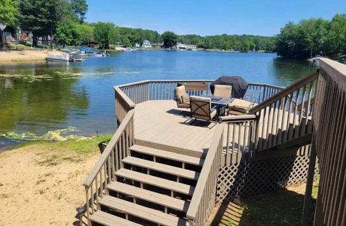 West Branch House | Secluded Lakefront Peninsula with Panoramic Views on Lake Ogemaw!