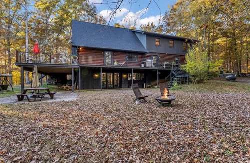 Franklin Apartment | Secluded Lakeview Retreat 5 Mins to Leipers Fork