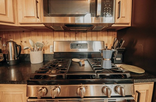 Schenevus Cabin | Secluded Lodge on 56 Acres | Firepit Creek