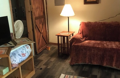 Blossvale Cottage | Secluded loft