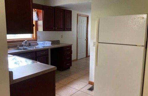 Vulcan House | Secluded Log Cabin