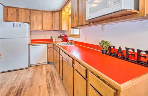 Lowman House | Secluded Lowman Cabin w/ Mountain Views