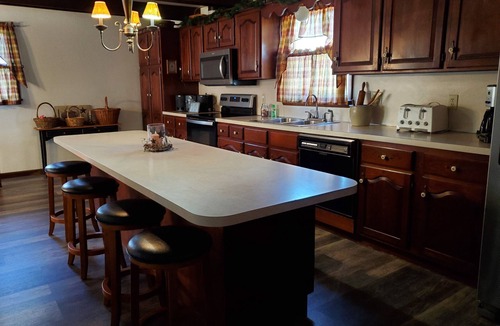 Gillett Cabin | Secluded Luxury Cabin in the Endless Mountains
