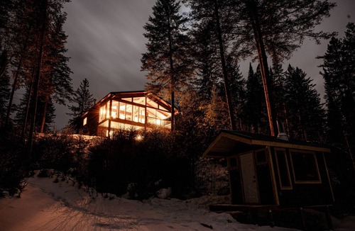 Bancroft Cottage | Secluded Luxury Cottage with Sauna, Private Swimming & Trails