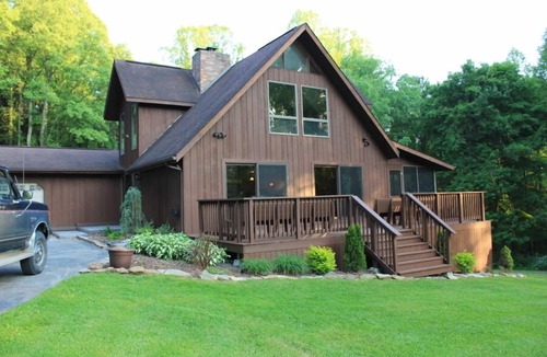 Fayetteville Ski Chalet | Secluded Luxury Mountain Chalet near downtown Fayetteville
