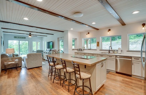 Marathon Cabin | Secluded Marathon Hideaway w/Fire Pit + Views!