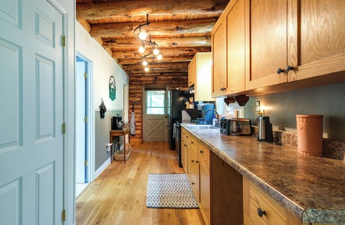 Meadows Of Dan Cabin | Secluded Meadows of Dan Cabin w/Fire Pit!