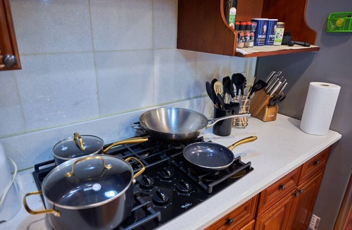 Cuddebackville House | Secluded Modern Retreat