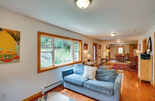 Mount Marion House | Secluded New York Abode w/ Fire Pit & Creek Access