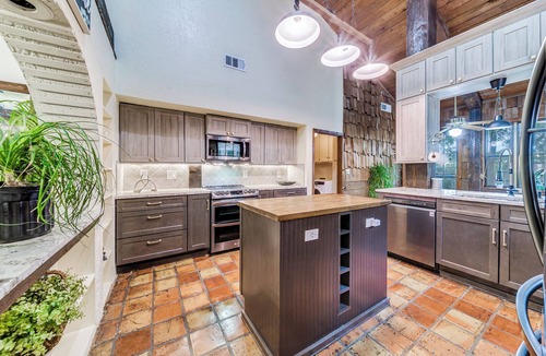 North San Antonio - SAT House | Secluded oasis in the city!