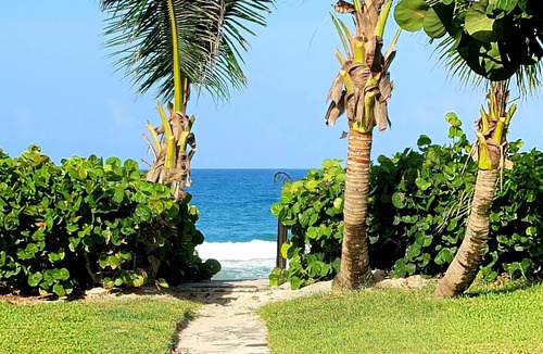 Floridana Beach House | Secluded Ocean Front Home