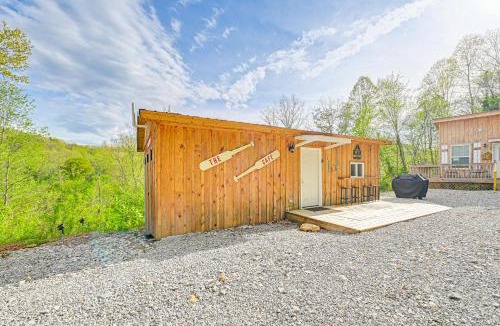 Livingston House | Secluded on 10 Acres: Livingston Getaway w/Sauna!