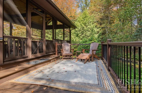 Eagles Mere Cottage | Secluded "Peace" traditional cottage in Eagles Mere