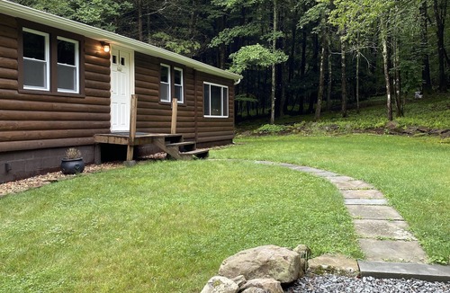 Smallwood Cabin | Secluded Peaceful Cabin in the Forest