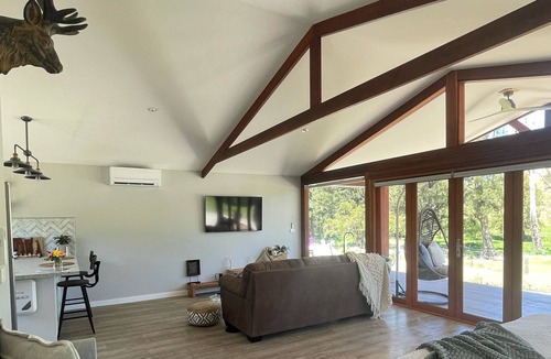 Little Hartley Cabin | Secluded, Picturesque River Hideaway