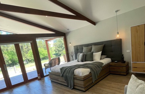 Little Hartley Cabin | Secluded, Picturesque River Hideaway