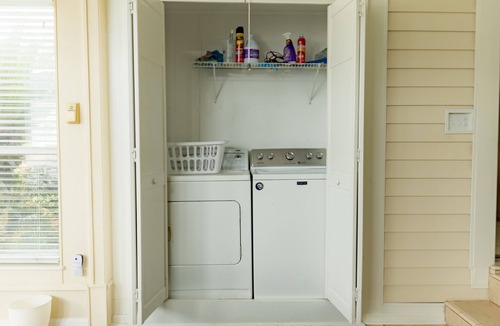 Monticello House | Secluded pool home on 4+ acres