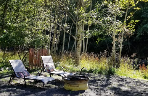 Milton-Freewater House | SECLUDED PRIVATE BEACH ON CREEK !