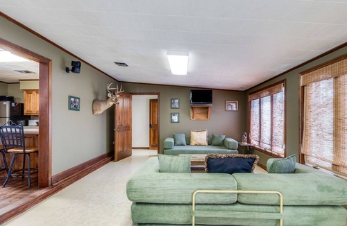 Opelousas Other | Secluded, Private Lake; Games, Fish, Kayak, Relax