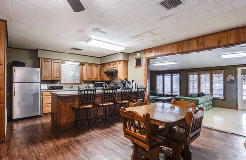 Opelousas Other | Secluded, Private Lake; Games, Fish, Kayak, Relax