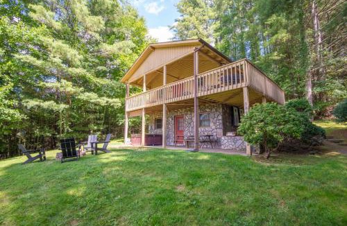 Crumpler House | Secluded & Private Retreat- Hot Tub, Fire Pit, Near New River State Park