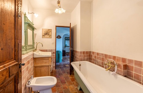 Lambesc Other | Secluded Provençal mas