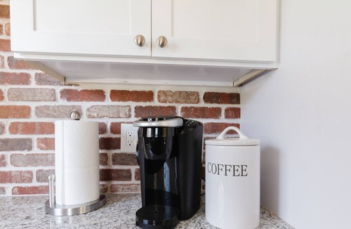 Pegram House | Secluded & Quiet | 25 Min Nashville Escape | Woods