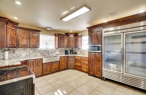 Odessa House | Secluded Ranch w/Courtyard ~ 4 Mi to Odessa!