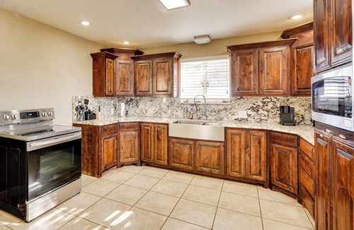 Odessa House | Secluded Ranch w/Courtyard ~ 4 Mi to Odessa!
