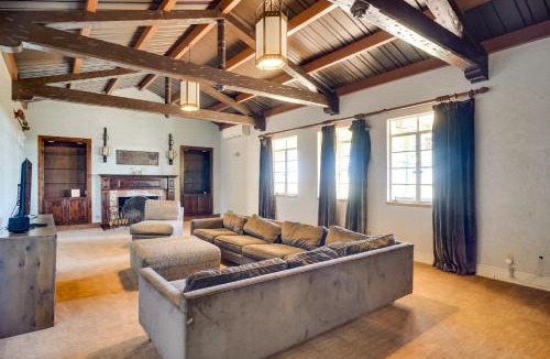 Odessa House | Secluded Ranch w/Courtyard ~ 4 Mi to Odessa!